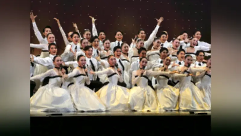 宝塚音楽学校第112期生、卒業公演「文化祭」で2年間の学びを披露