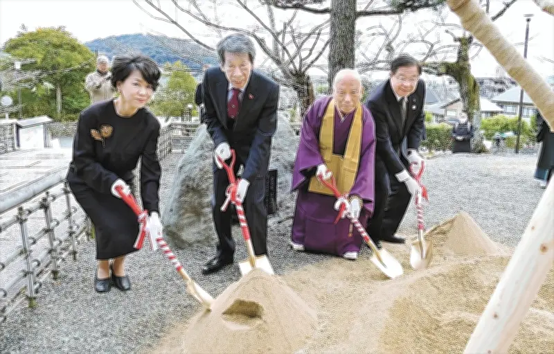 福島と京都の歴史的絆を強化、「容保桜」植樹で慰霊法要120回を記念