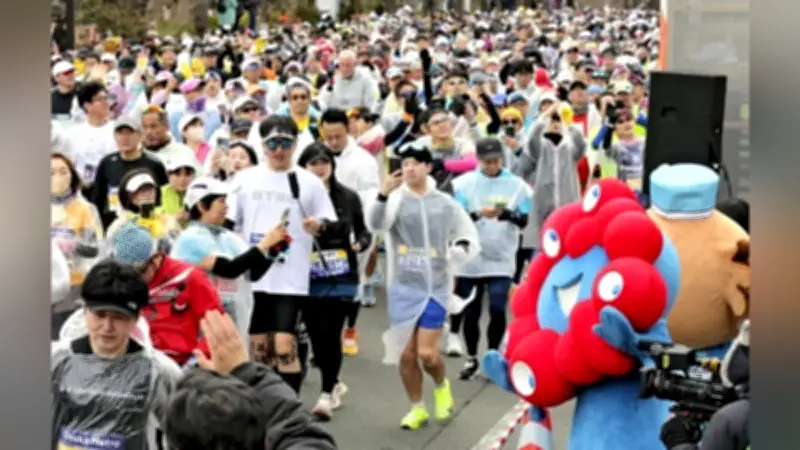 大阪マラソン2026が開幕、沿道8か所で「ランナー盛上げ隊」が激励パフォーマンス