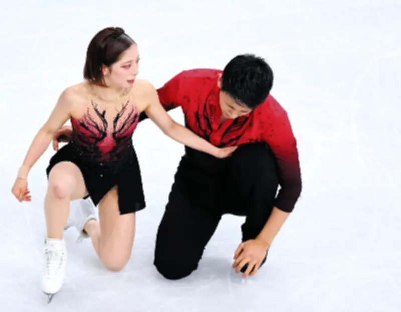 三浦璃来・木原龍一組、リフトミスで5位発進 五輪フィギュアペアSP