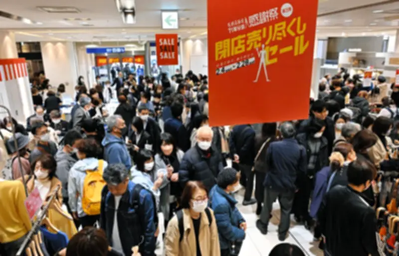 名鉄百貨店本店、71年の歴史に幕 最終営業日に長蛇の列 名古屋駅再開発で閉店