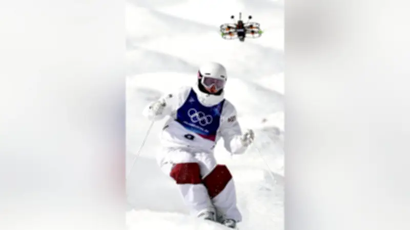 ミラノ・コルティナ五輪でドローン中継が賛否両論、臨場感ある映像と飛行音の課題