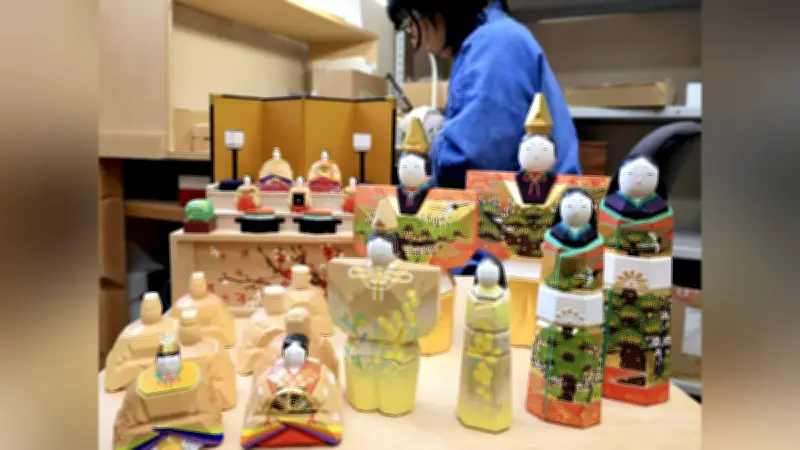 奈良一刀彫のひな人形、桃の節句へ職人たちが伝統の技を継承