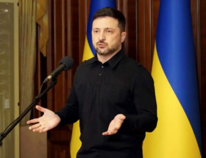 ゼレンスキー大統領、失格選手に勲章授与を発表 「敬意と追悼は違反ではない」と主張