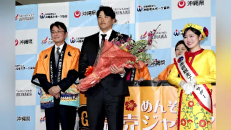 巨人一軍が沖縄キャンプ入り 沖縄出身の新人選手が平和祈念公園で献花