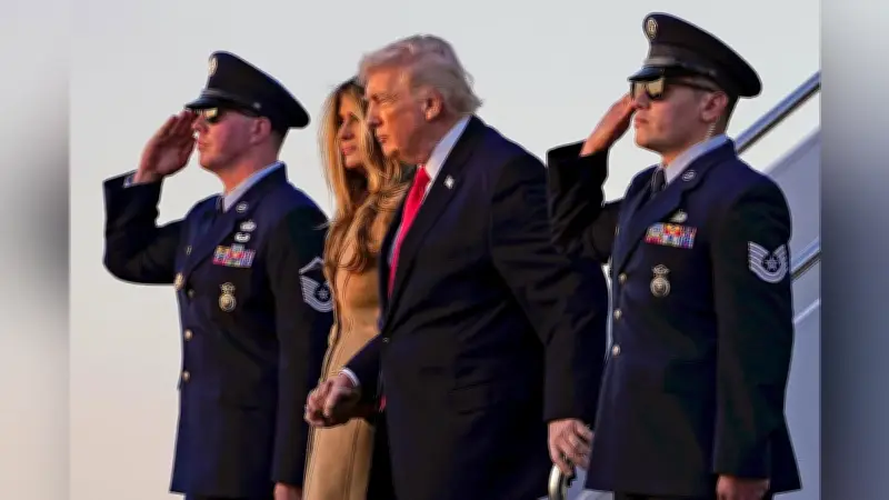 トランプ氏、イラン体制転換に「最善」と発言 空母追加派遣で圧力強化