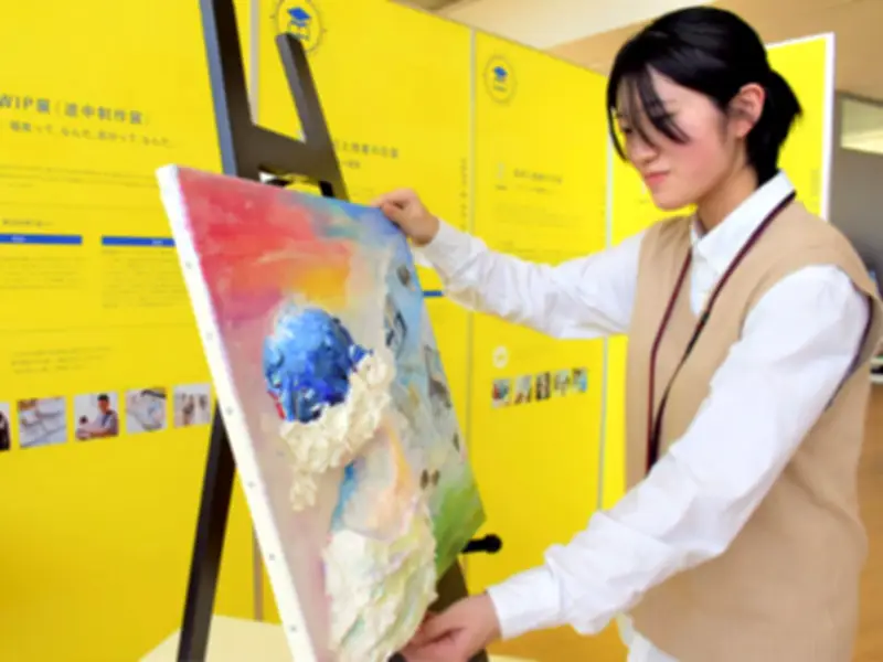 福島の未来を描く中高生の表現展、伝承館で開催 被災地への思いを作品に