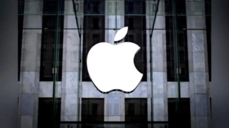 アップルとグーグルがアプリ配信に新たな手数料、公取委が引き下げ求める可能性