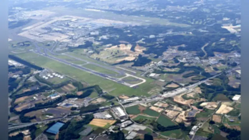 成田空港「第２の開港」で発着枠５０万回へ、ＪＡＬとＡＮＡが収益拡大へ対応策を相次ぎ発表