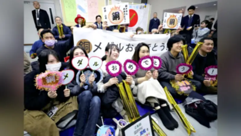 村瀬心椛選手、スノーボード女子スロープスタイルで銅メダル獲得！地元岐阜で同級生らが歓喜のパブリックビューイング