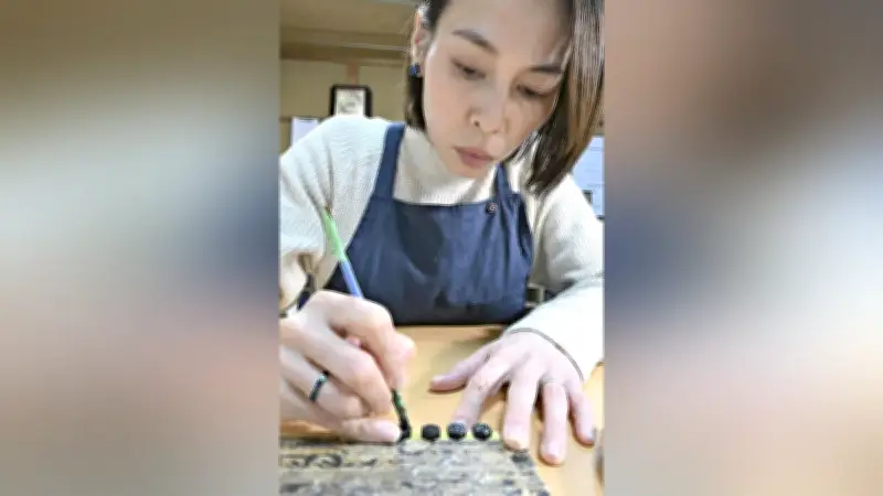 螺鈿職人のむらまり、漆と貝が織りなす新風 京都・嵯峨野から現代に輝く