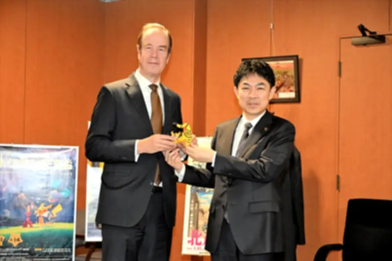 駐日オランダ大使が福島県郡山市を訪問　姉妹都市ブルメン市との交流深化を誓う