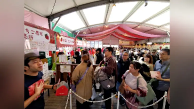 首都圏で「イチゴ戦争」激化！栃木「とちあいか」浸透作戦、福岡「あまおう」高級路線で対抗