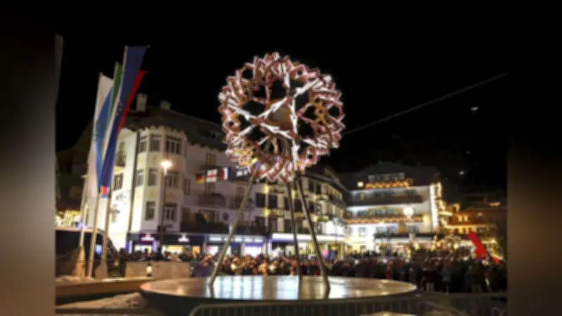 ミラノ・コルティナ冬季五輪閉会、聖火が静かに消え拍手と歓声が広がる