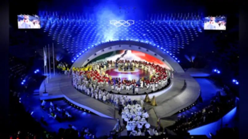 ミラノ・コルティナ五輪が閉幕、古代闘技場で華やかな閉会式