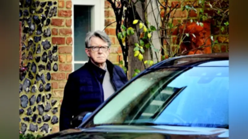 英元駐米大使を逮捕、エプスタイン事件で機密漏えい疑惑浮上