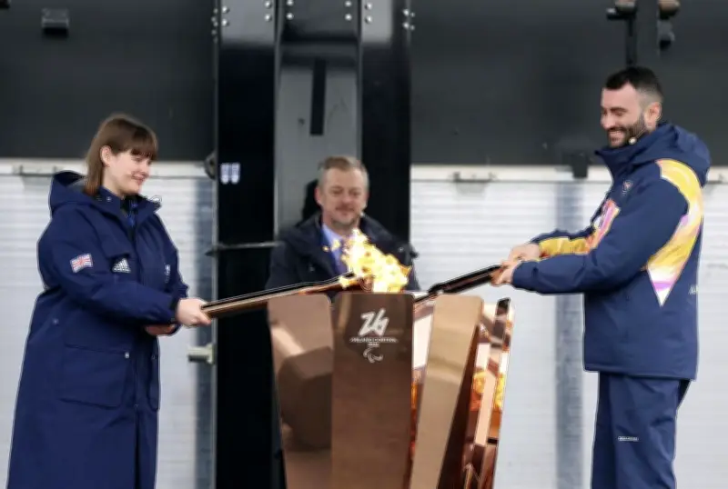 ミラノ・コルティナ冬季パラリンピック聖火採火式、発祥地ストーク・マンデビルで実施