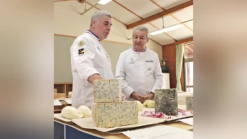 国産チーズの技と味を競う本格コンクールが岐阜・大垣で開幕