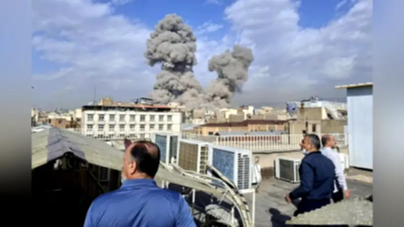 イスラエル攻撃、イラン首都テヘラン以外にも拡大 西部ロレスタンなどで爆発音