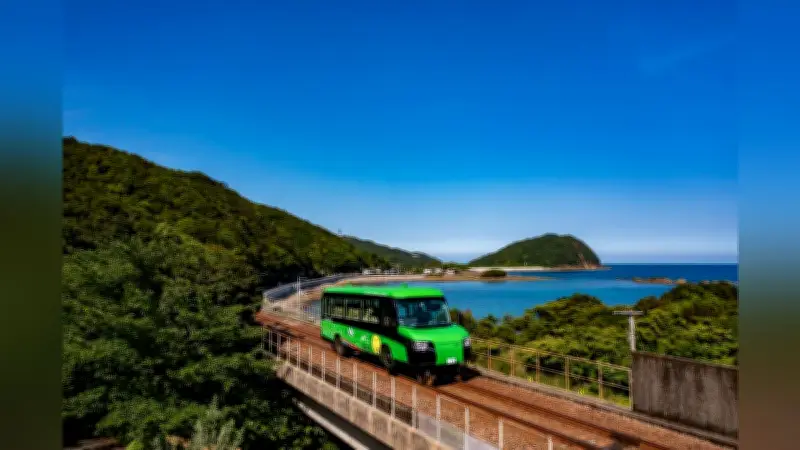 徳島の阿佐海岸鉄道で体験！線路も道路も走れる次世代車両DMVの魅力