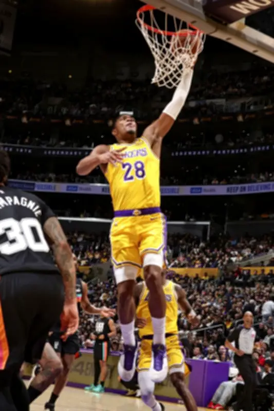 NBAレーカーズ八村塁、スパーズ戦で6得点もチームは大敗で連敗