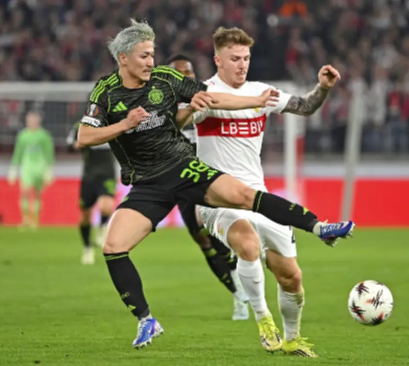 欧州リーグPO第2戦、ゲンクが16強進出 伊東純也がオウンゴール誘発で貢献