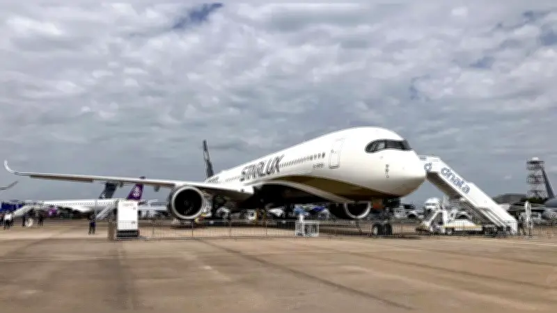 シンガポール、世界初の「SAF税」を10月導入 航空旅客から徴収し脱炭素化推進