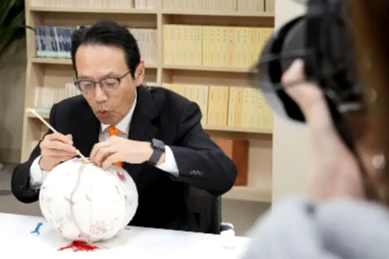 金杉憲治駐中国大使、SNSで文化体験発信　フォロワー25万人突破し日中関係に新風