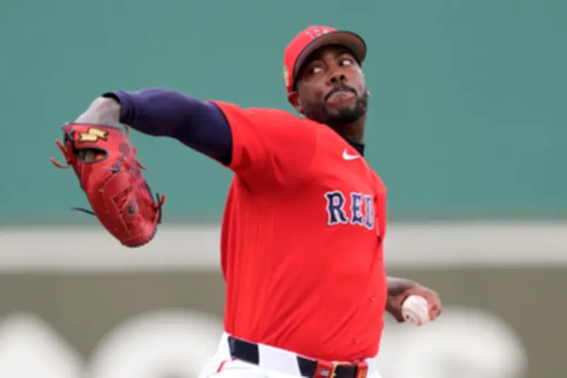 SSKが剛速球投手チャプマンとアドバイザー契約 通算367セーブの救援投手と提携