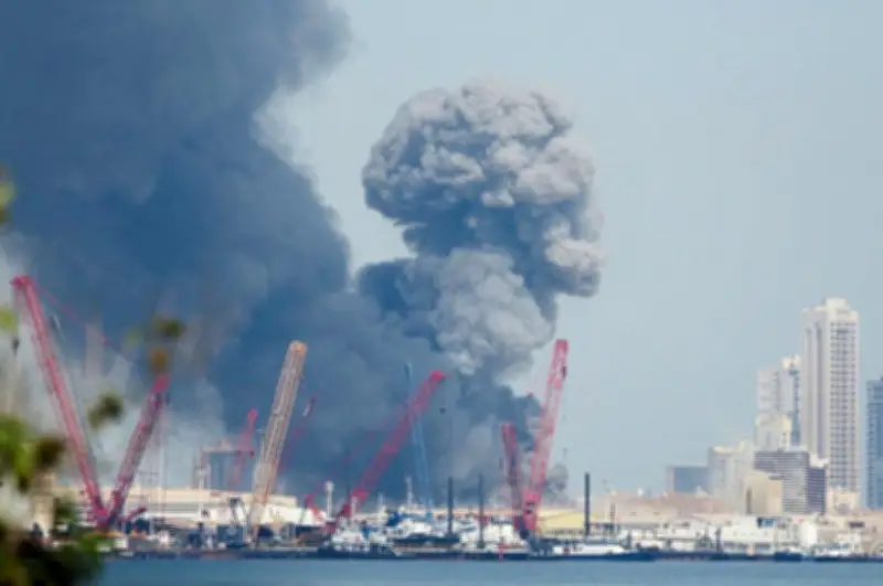 イラン、中東の米軍拠点に報復ミサイル攻撃　UAE首都で1人死亡、複数国で迎撃