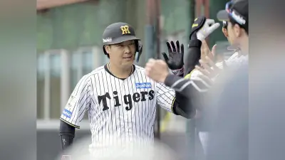 阪神・大山、キャンプ初紅白戦でソロ本塁打！岩貞の速球をバックスクリーン左へ