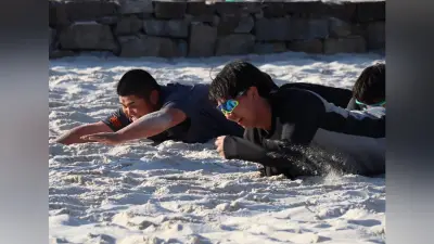 巨人三軍が砂浜トレーニングで体力強化、若手選手から悲鳴も上がる