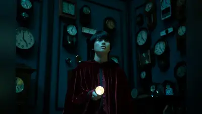 綾辻行人「時計館の殺人」ドラマ化、本格ミステリーの新たな挑戦