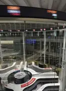 東証午前終値454円高、米国株高と円安ドル高が追い風に