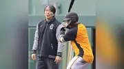 松井秀喜氏が巨人・石塚裕惺に5分間の「松井塾」、柵越え連発で期待高まる