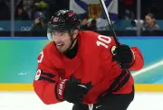 NHLスターが決定的瞬間に輝く！五輪アイスホッケー男子準々決勝は3試合が延長戦に