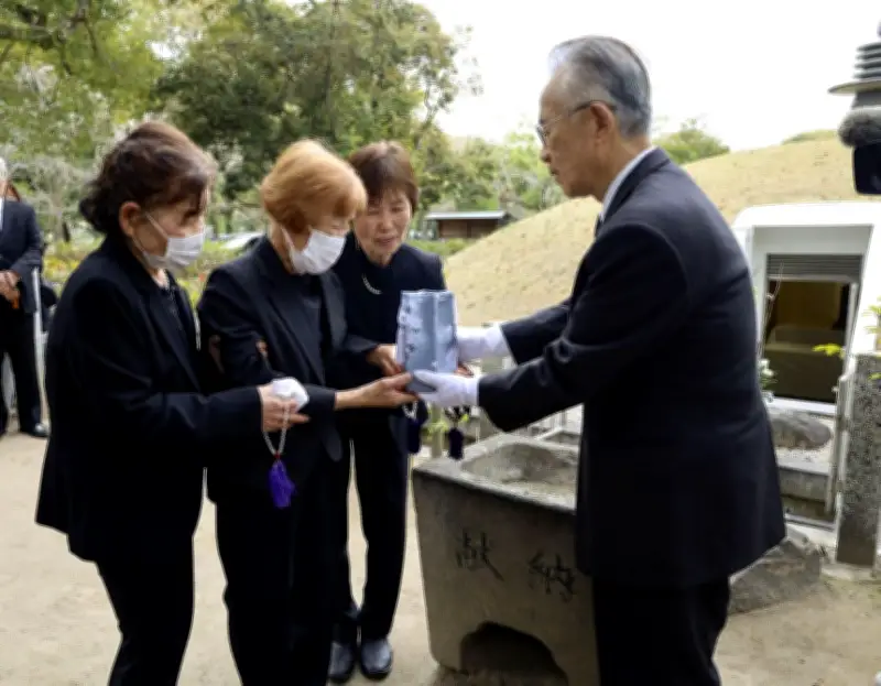 被爆13歳少女の遺骨返還、遺髪DNA鑑定で78年ぶり身元判明 広島市が遺族に引き渡し