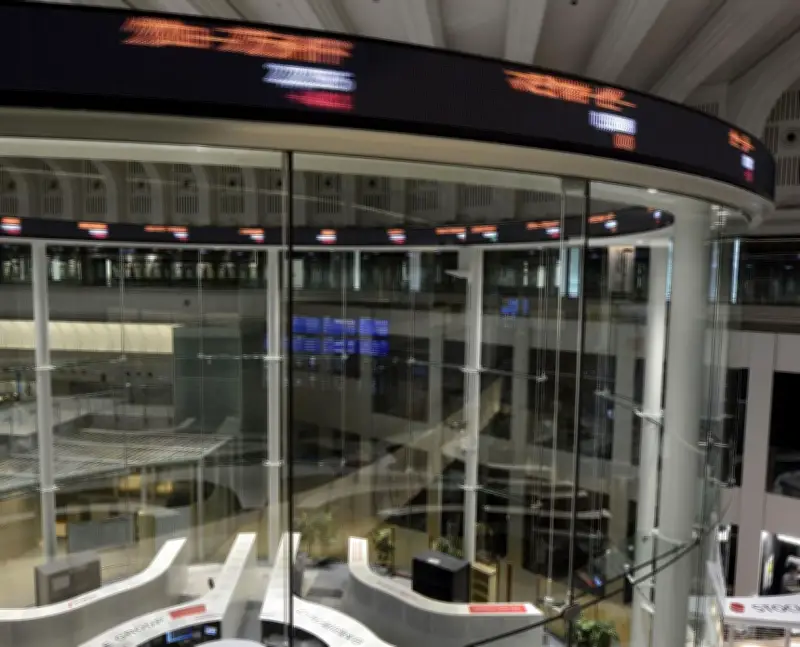 東証大幅反発、終値1539円高 原油供給懸念後退で買い膨らむ