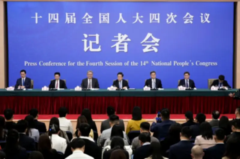 中国、2030年までにAI産業を200兆円規模へ拡大 経済閣僚が成長戦略を発表