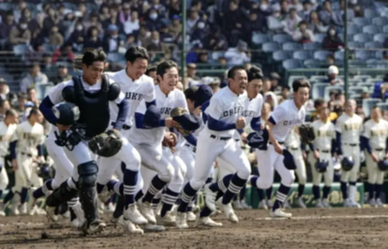 中京大中京、接戦を制し5年ぶりベスト4進出　甲子園で八戸学院光星に2-1勝利