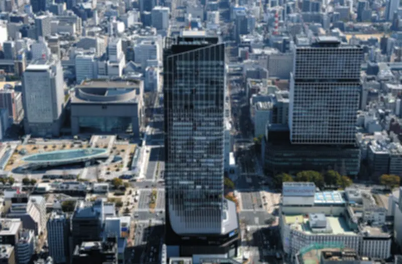 名古屋・栄に新複合ビル「ザ・ランドマーク名古屋栄」、6月11日に商業施設「ハエラ」とシネコンが本格開業