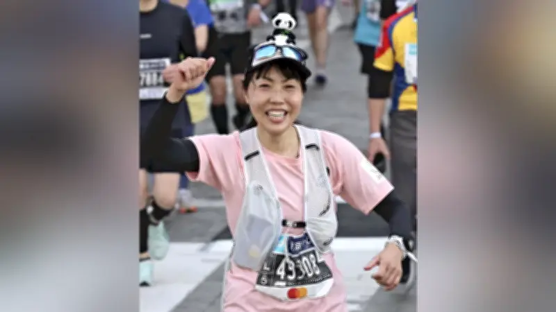 抗がん剤服用しながら初完走 盲ろう者伴走がきっかけ、藤田さんが東京マラソンで感動のゴール