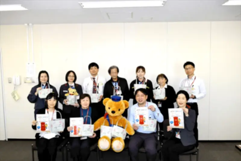 福島市で「ぽすくま」が魅力発信 新聞紙エコバッグ作りも体験できるイベント開催