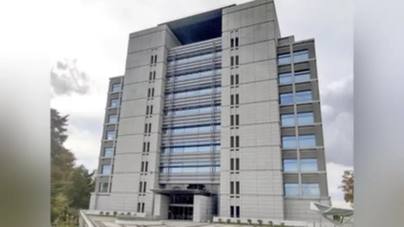 流通経済大サッカー部員が寮で違法薬物使用疑い、茨城県警が捜索