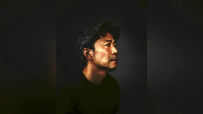 佐々木康さんが林忠彦賞受賞 ウクライナで戦争と日常の近接を写す