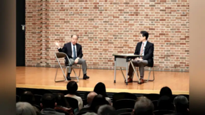 患者のコミュニケーション力向上へ専門家が講演、医師との対等な関係構築を強調