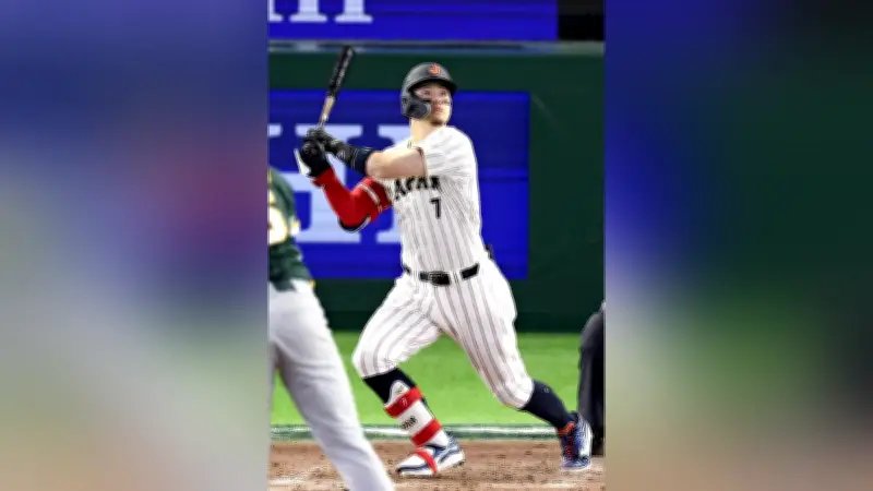 侍ジャパン、豪州に競り勝ち１次突破 代打・佐藤輝明が決勝の適時二塁打