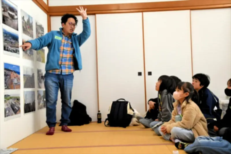 福島県広野町で親子向け「防災お茶会」開催　簡易リゾットや新聞紙スリッパ作りを体験