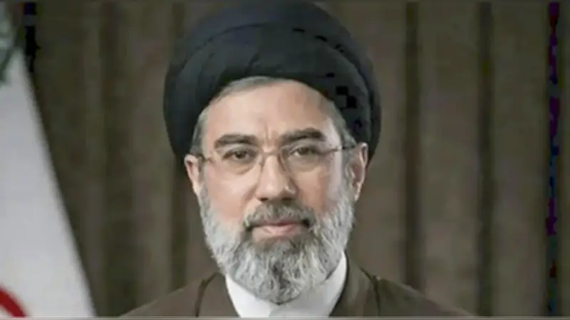 イラン新最高指導者にモジタバ師選出 反米強硬派で米イスラエルとの緊張激化懸念