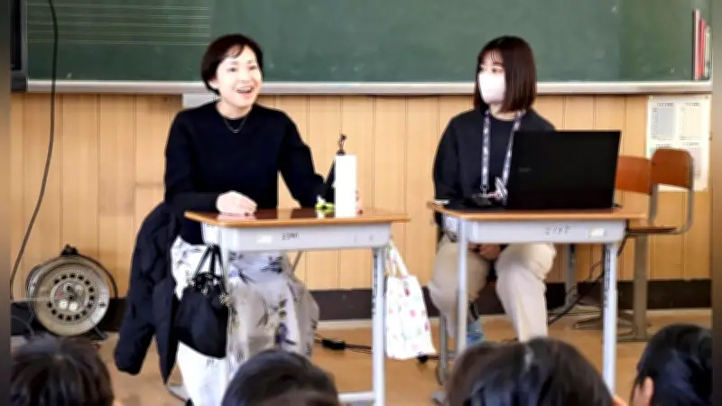 亀山市の母校でユニバーサルデザイン授業 児童の自然な配慮に感心